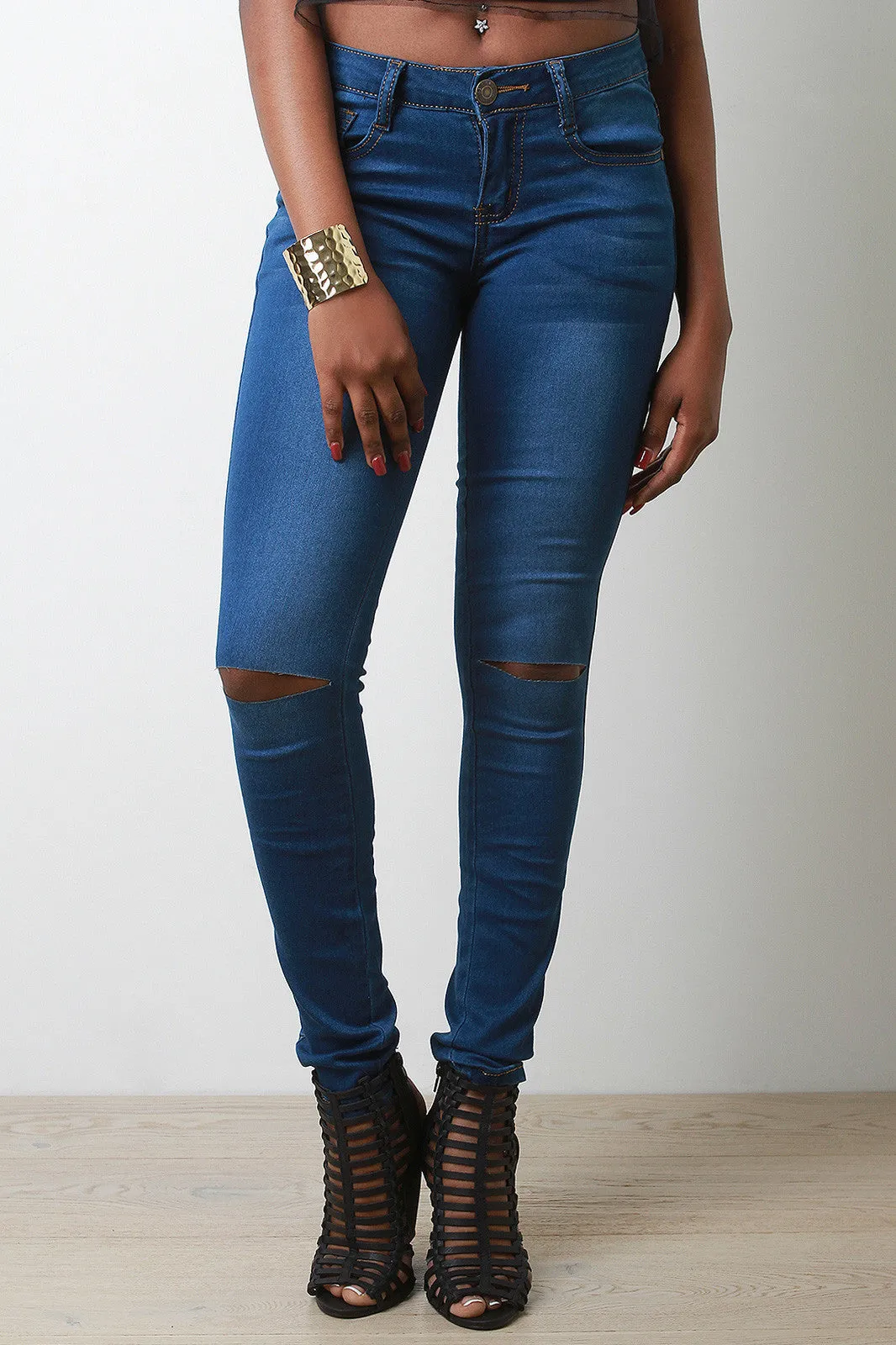 Classic 5-Pocket Slit Knee Skinny Jeans