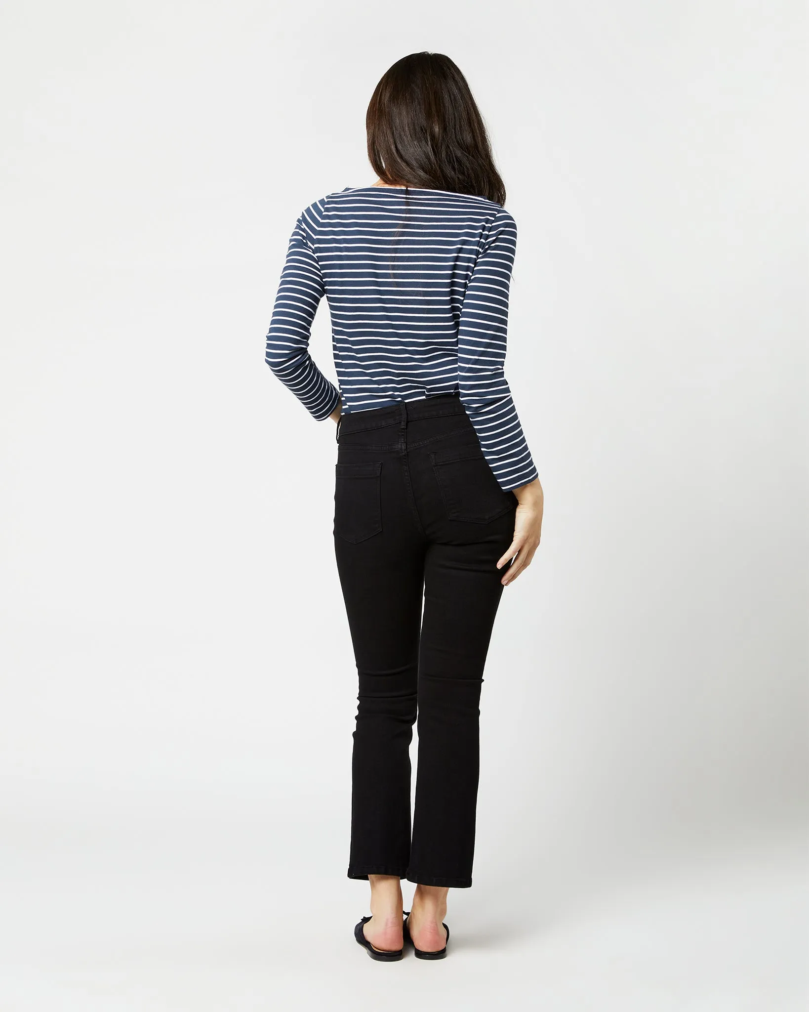 Flare Cropped 5-Pocket Jean in Black Stretch Denim