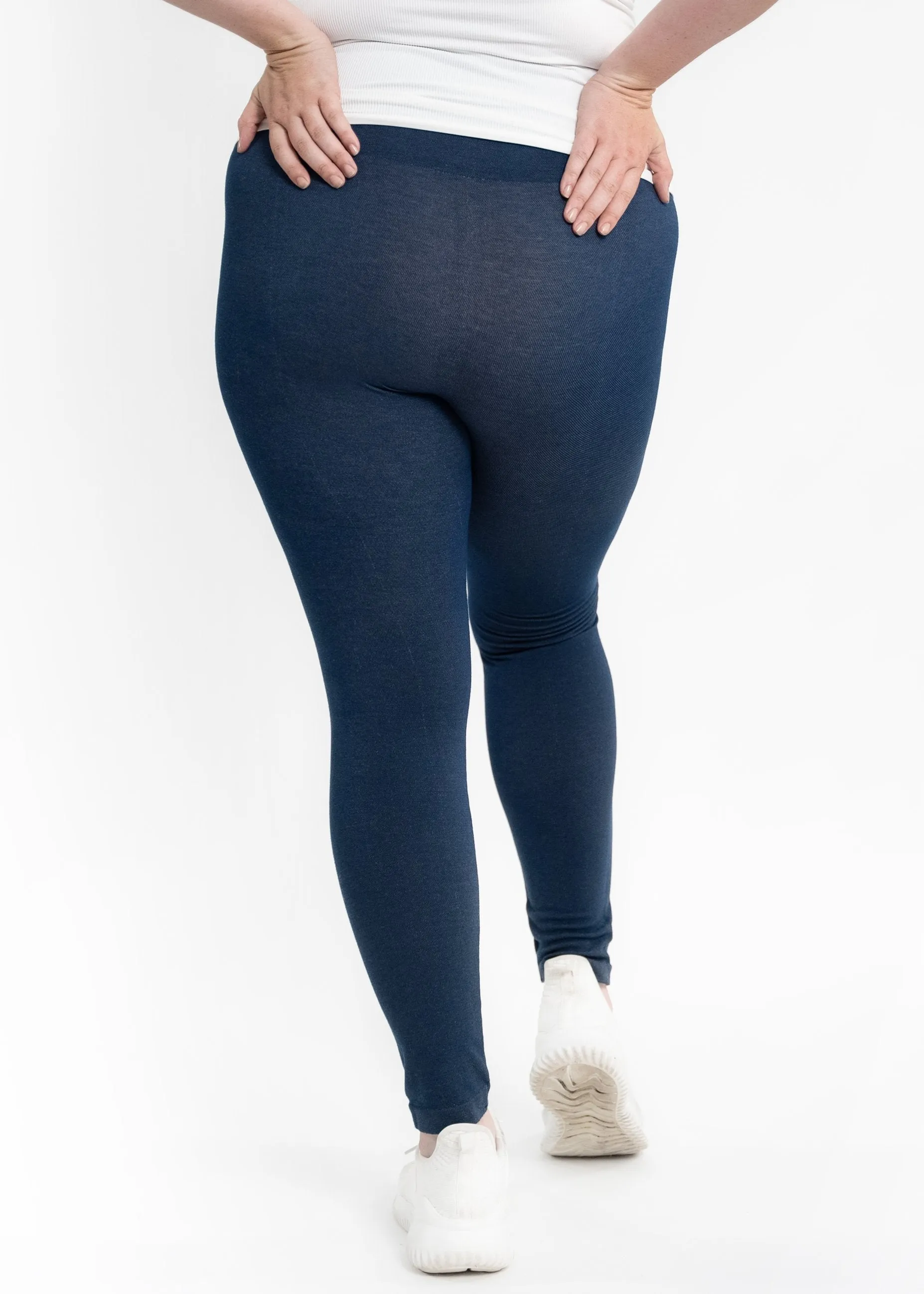 Fleece Lined Crossover Leggings - Curvy Fit