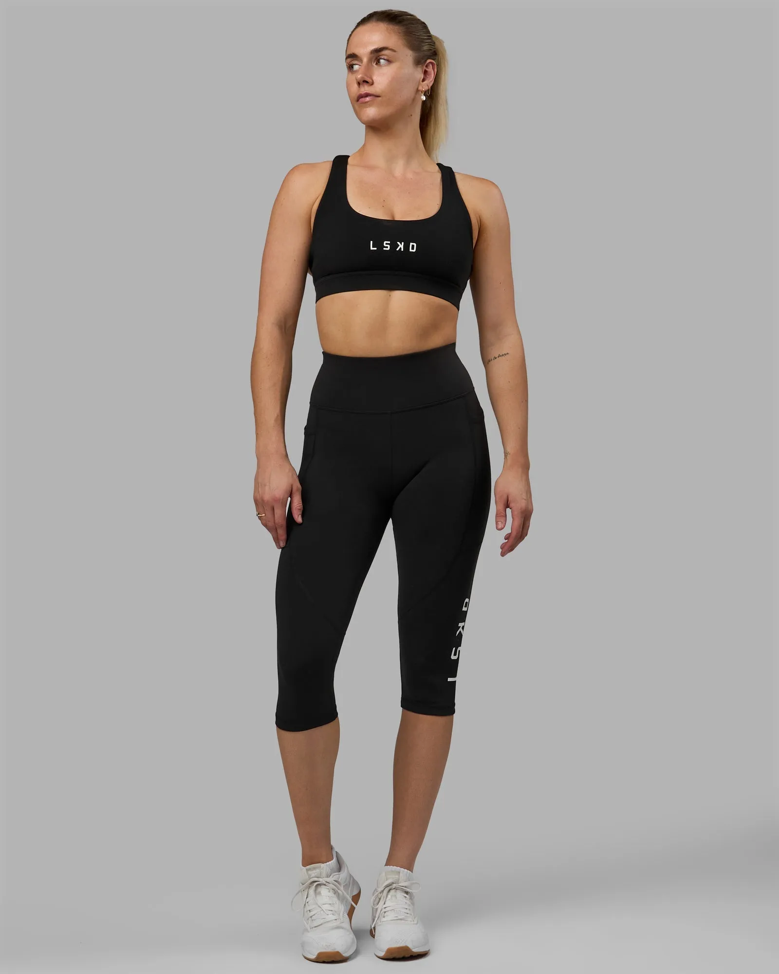 Rep 3/4 Length Leggings - Black-White