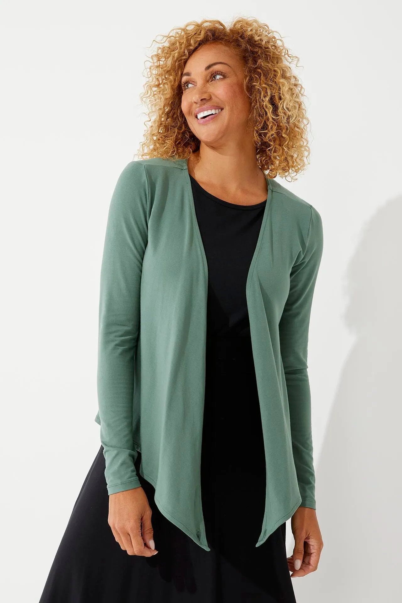 Women's Vrae Everyday Fashion Wrap  |  Green Ivy